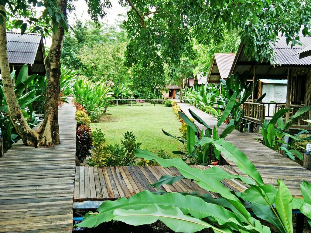 Khao Sok Cabana Resort Khao Sok National Park Exterior photo
