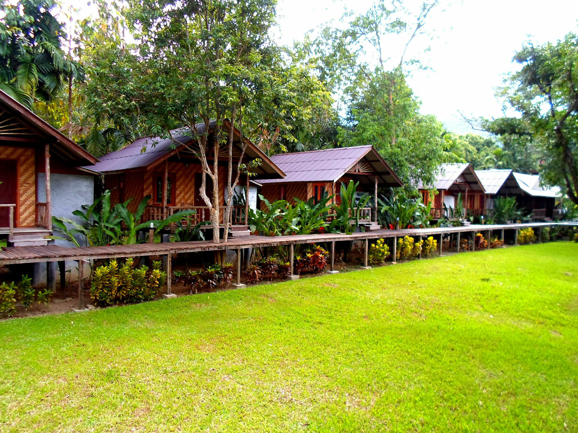 Khao Sok Cabana Resort Khao Sok National Park Exterior photo